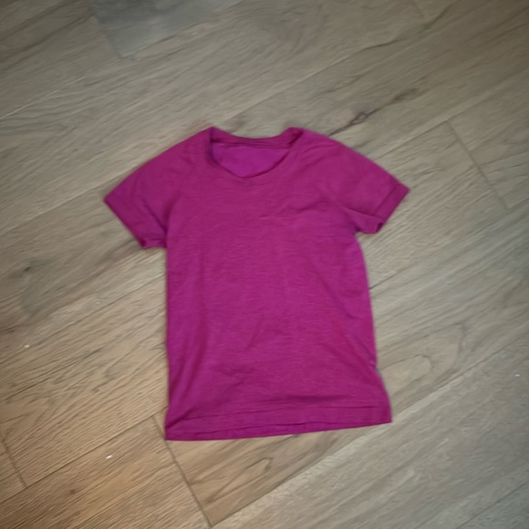lululemon athletica Tops - Lululemon t shirt. * Race length.
